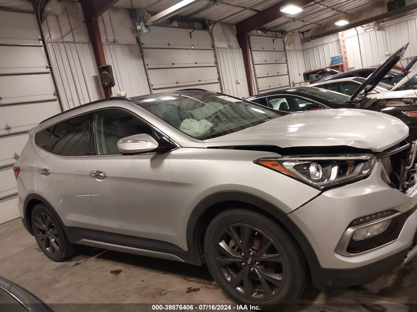 2017 Hyundai Santa Fe Sport 2.0T Ultimate VIN: 5XYZW4LA0HG387446 Lot: 39876406