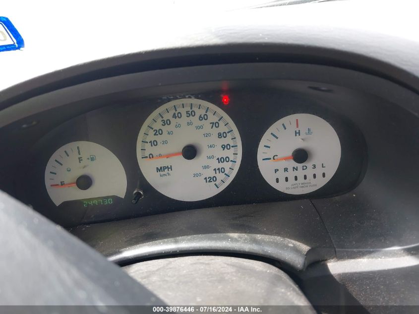 2005 Chrysler Town & Country VIN: 1C4GP45R95B221875 Lot: 39876446