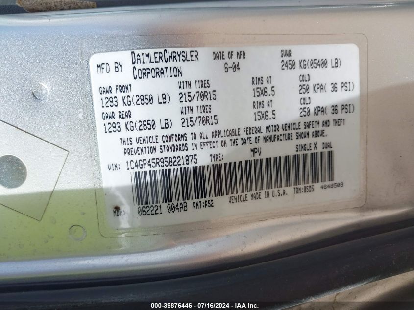 2005 Chrysler Town & Country VIN: 1C4GP45R95B221875 Lot: 39876446