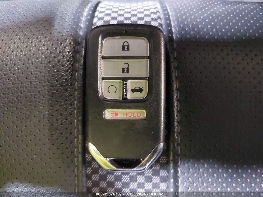 2020 Honda Civic Touring VIN: 19XFC1F93LE210519 Lot: 39876797