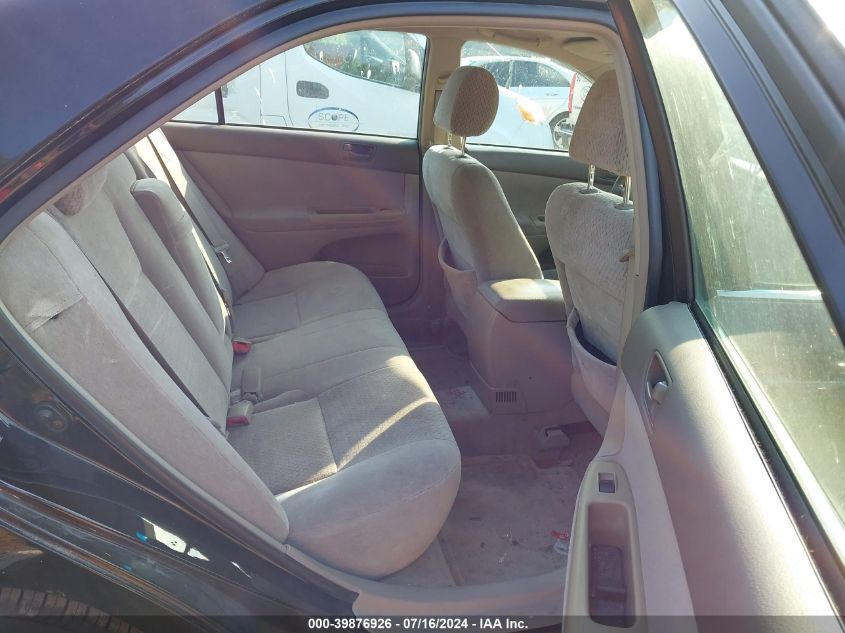 2004 Toyota Camry Le VIN: 4T1BE32K34U340747 Lot: 39876926