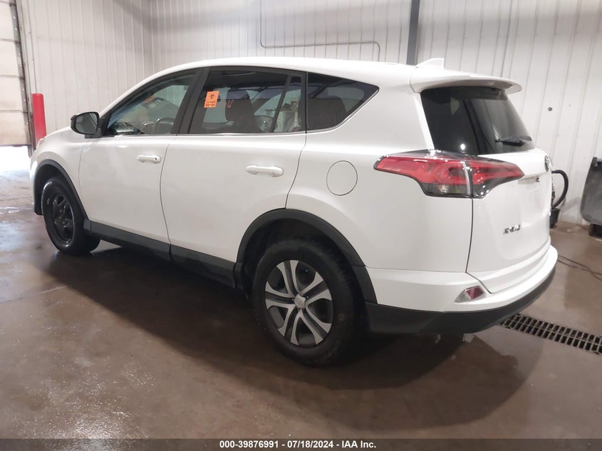 VIN 2T3BFREV1HW632934 2017 TOYOTA RAV4 LE