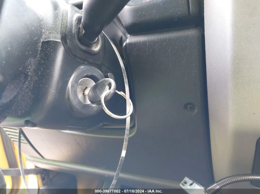 2004 Jeep Wrangler X VIN: 1J4FA39S14P799596 Lot: 39877002