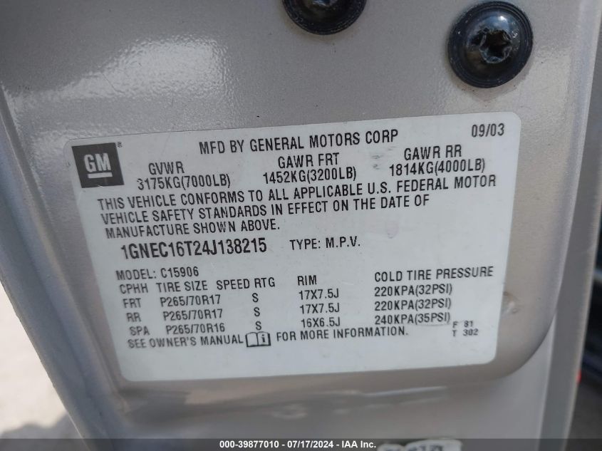 2004 Chevrolet Suburban 1500 Lt VIN: 1GNEC16T24J138215 Lot: 39877010