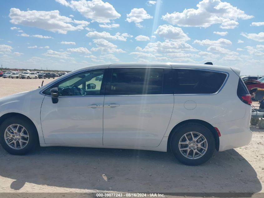 2024 Chrysler Pacifica Touring L VIN: 2C4RC1BG1RR125526 Lot: 39877243