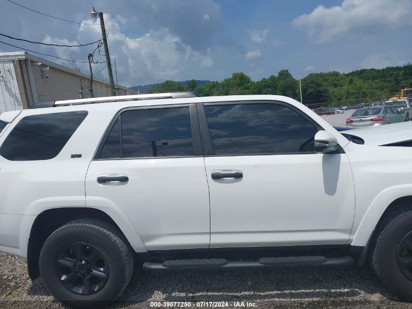 2019 Toyota 4Runner Sr5/Limited/Limited Night Shade VIN: JTEZU5JR0K5193225 Lot: 39877250