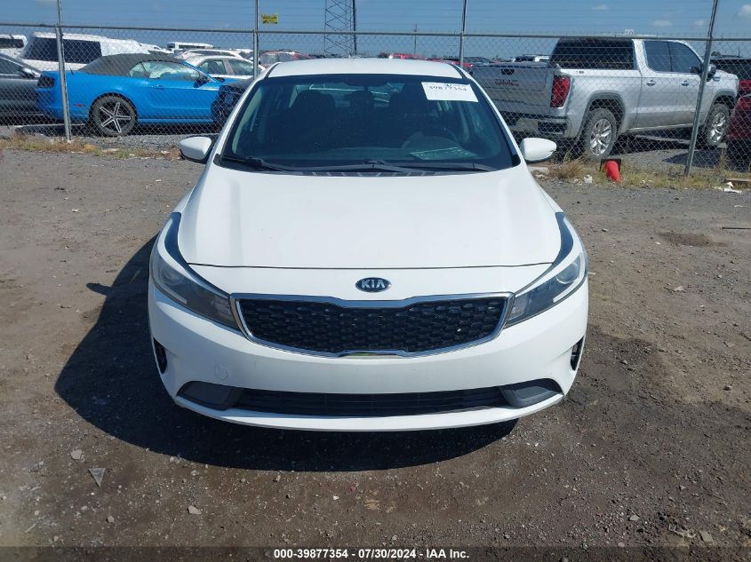 2017 Kia Forte Lx VIN: 3KPFK4A7XHE064024 Lot: 39877354