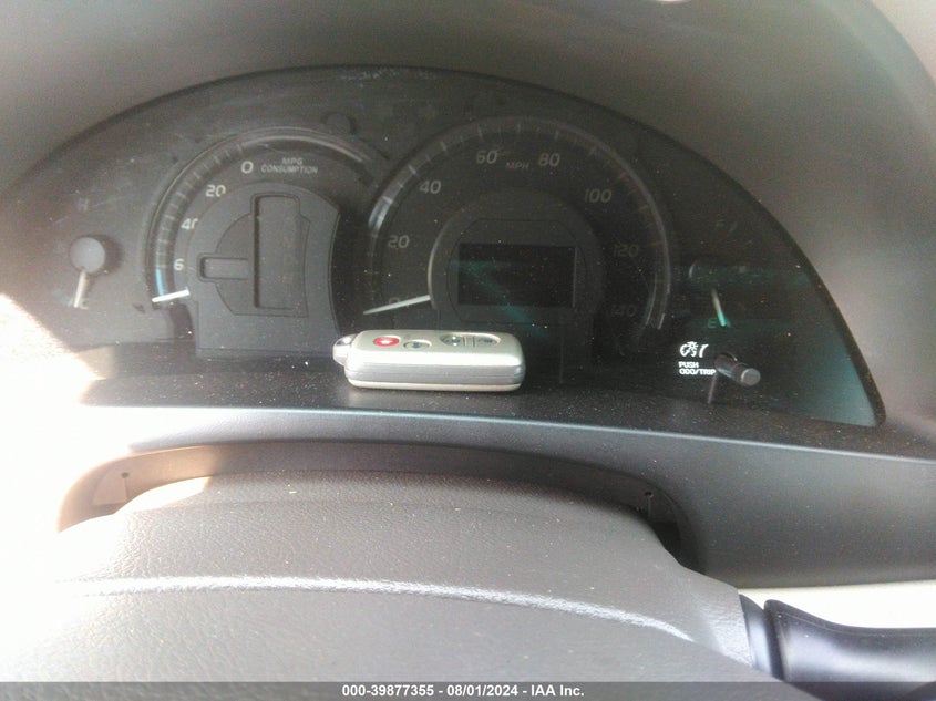 2007 Toyota Camry Hybrid VIN: 4T1BB46KX7U017695 Lot: 39877355