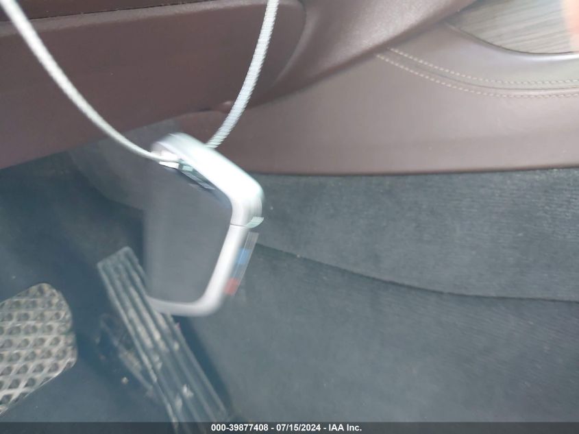 2016 BMW X5 xDrive50I VIN: 5UXKR6C54G0J81816 Lot: 39877408