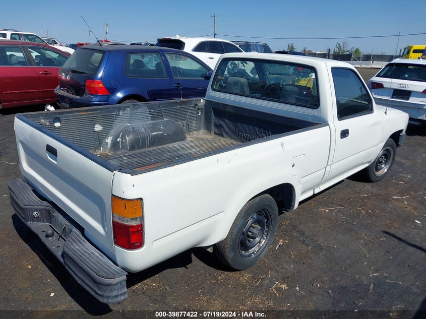 1993 Toyota Pickup 1/2 Ton Short Whlbase Stb VIN: 4TARN81A9PZ075621 Lot: 39877422