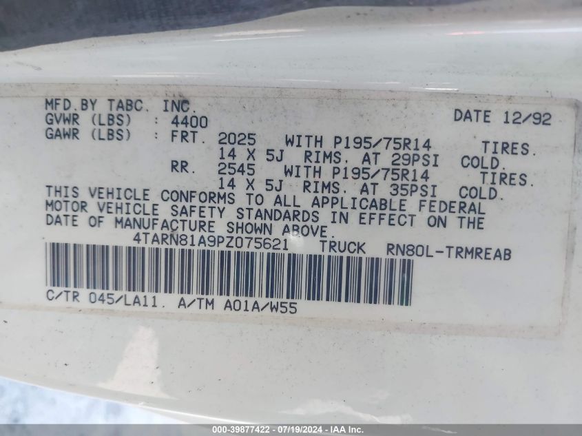 1993 Toyota Pickup 1/2 Ton Short Whlbase Stb VIN: 4TARN81A9PZ075621 Lot: 39877422