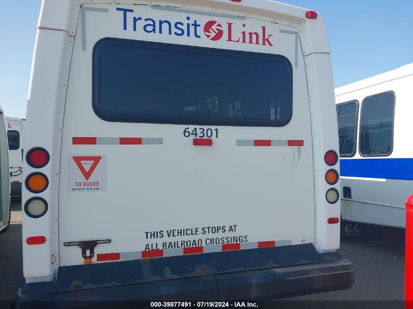 2015 Ford Econoline E450 Super Duty Cutwy Van VIN: 1FDEE4FL0FDA27762 Lot: 39877491