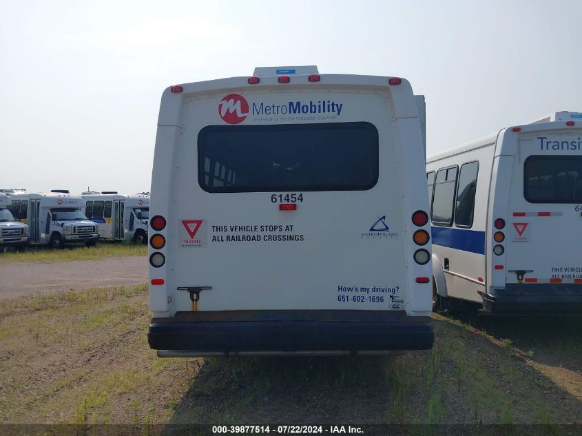 2016 Ford Econoline E450 Super Duty Cutwy Van VIN: 1FDFE4FS1GDC45304 Lot: 39877514