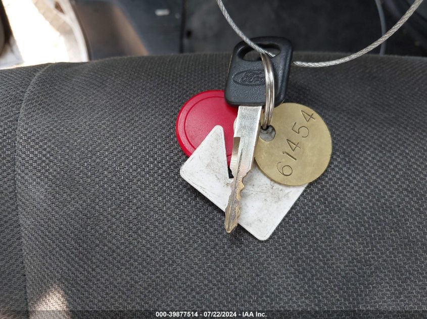 2016 Ford Econoline E450 Super Duty Cutwy Van VIN: 1FDFE4FS1GDC45304 Lot: 39877514