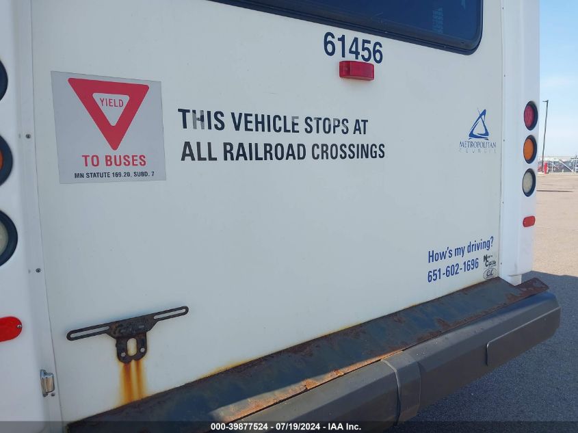 2016 Ford Econoline E450 Super Duty Cutwy Van VIN: 1FDFE4FS5GDC45306 Lot: 39877524