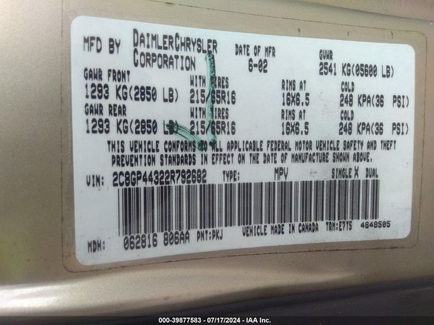 2002 Chrysler Town & Country Lx VIN: 2C8GP44322R792682 Lot: 39877583