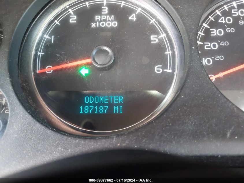 2011 Chevrolet Tahoe Lt VIN: 1GNSCBE06BR371559 Lot: 39877662