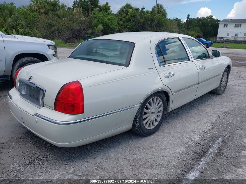 1LNHM83W94Y625229 | 2004 LINCOLN TOWN CAR