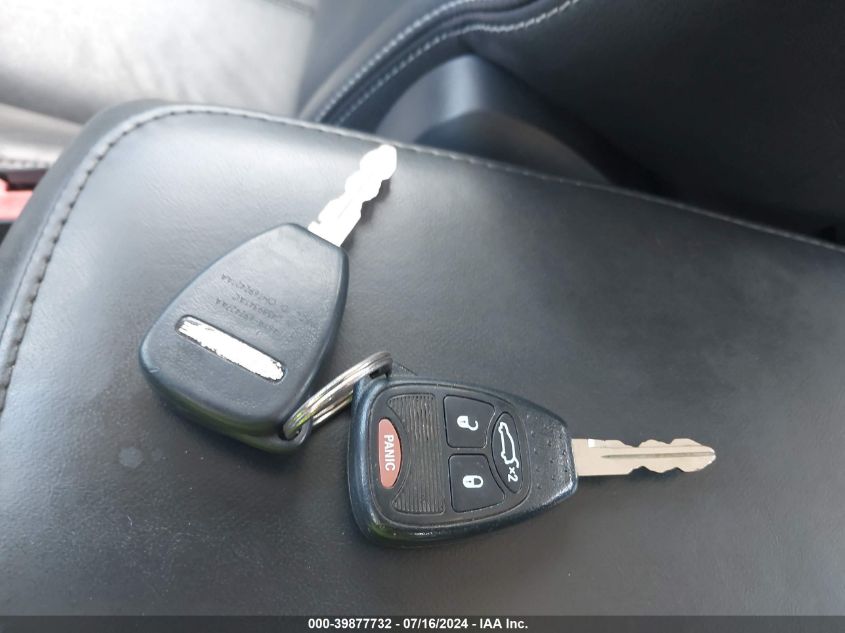 2010 Dodge Avenger R/T VIN: 1B3CC5FB3AN175231 Lot: 39877732