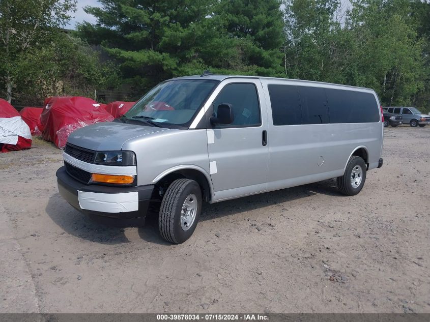 2024 Chevrolet Express Passenger Rwd 3500 Extended Wheelbase Ls VIN: 1GAZGNFP2R1222558 Lot: 39878034