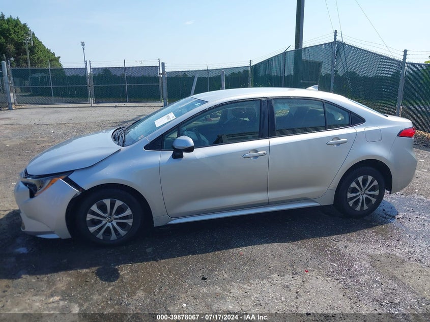 2022 TOYOTA COROLLA LE - JTDEAMDE4NJ043242