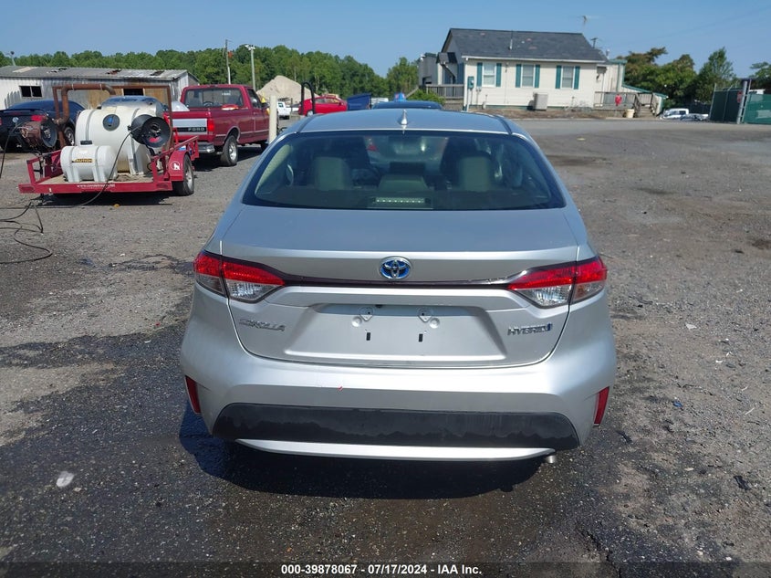 2022 TOYOTA COROLLA LE - JTDEAMDE4NJ043242