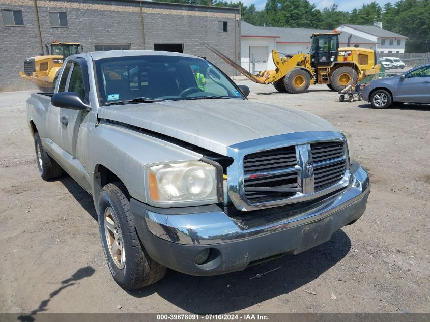 2005 Dodge Dakota Slt VIN: 1D7HW42K15S332215 Lot: 39878091