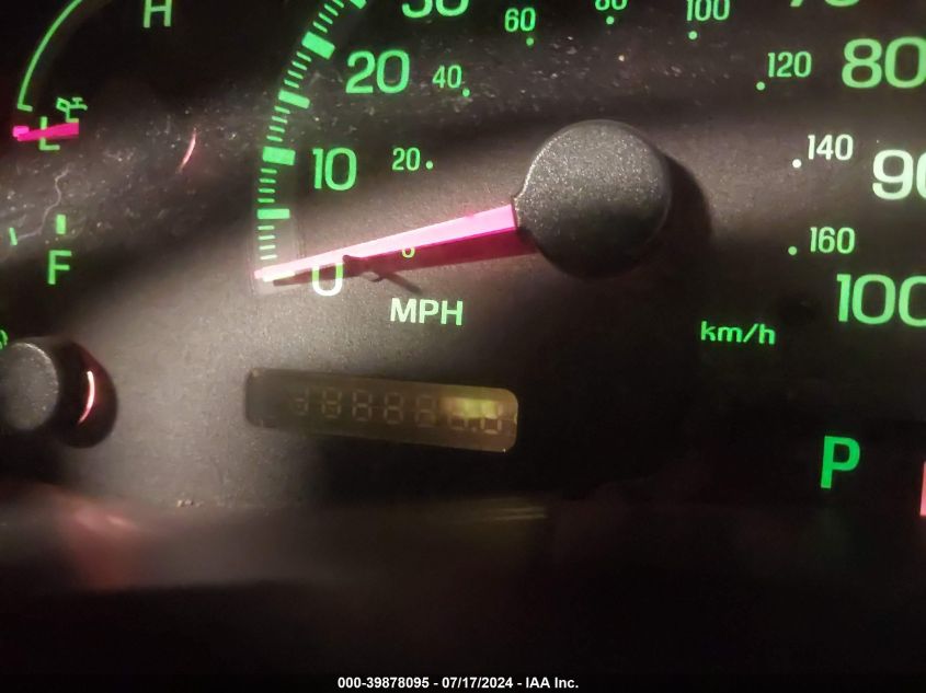 2001 Ford F-150 King Ranch Edition/Lariat/Xlt VIN: 1FTRW08L81KC64898 Lot: 39878095