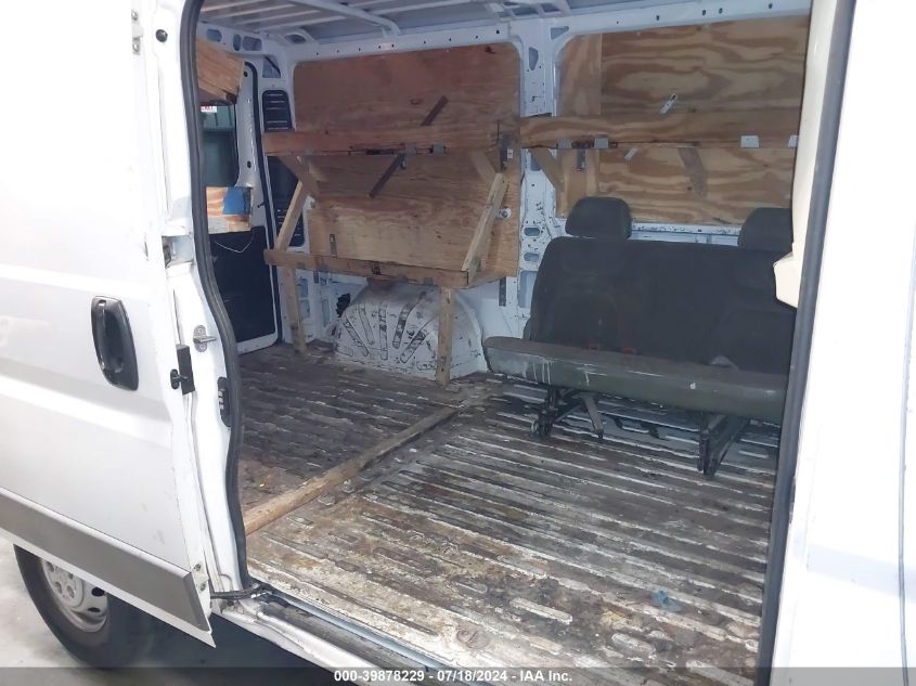 2017 Ram Promaster 1500 Low Roof 136 Wb VIN: 3C6TRVAG2HE531657 Lot: 39878229