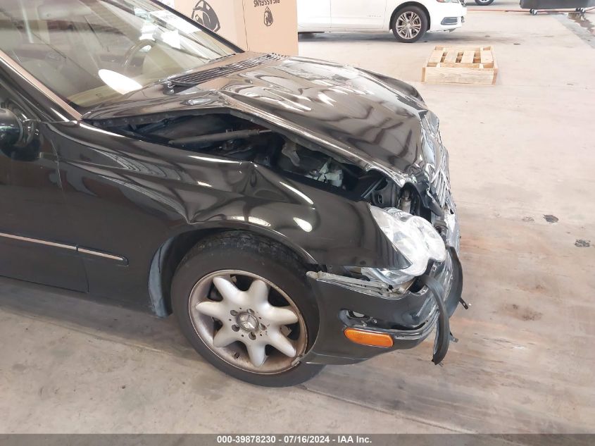 2004 Mercedes-Benz C 320 Sport VIN: WDBRF64J94F536023 Lot: 39878230