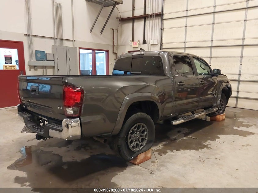 VIN 3TMDZ5BN7JM044900 2018 TOYOTA TACOMA SR5 V6