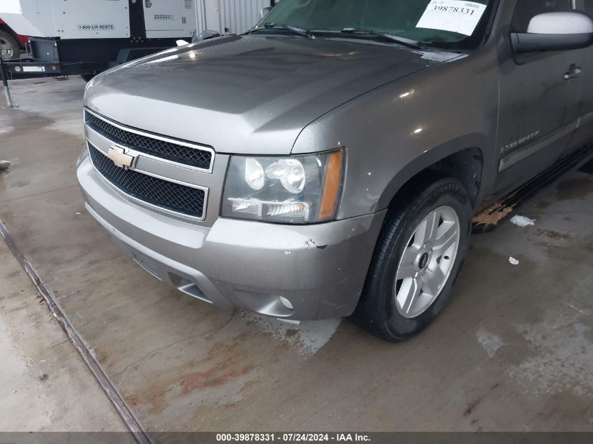 2008 Chevrolet Suburban 1500 Lt VIN: 3GNFC16J38G181410 Lot: 39878331