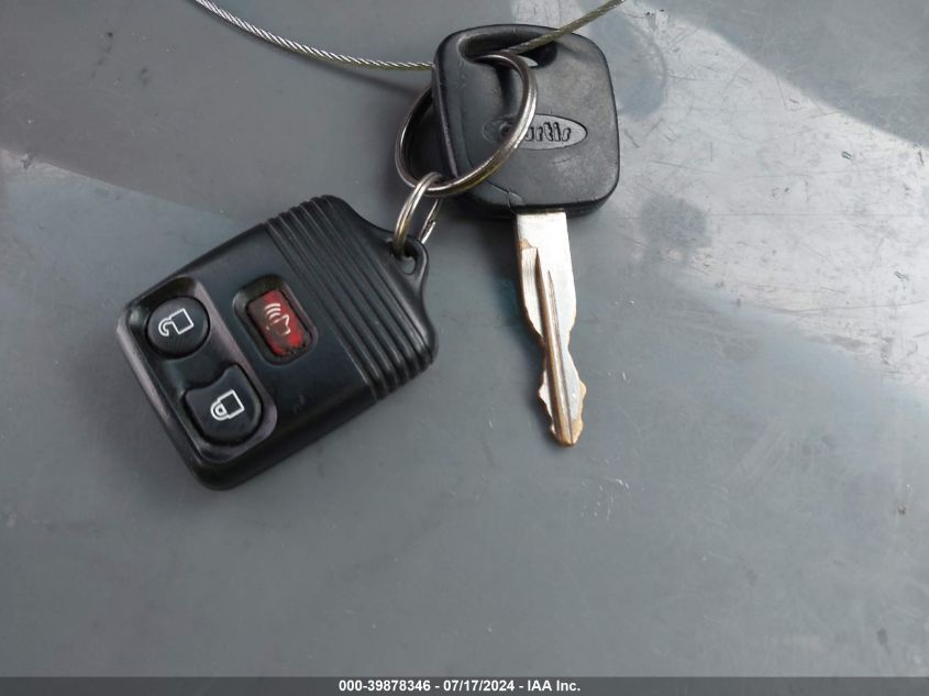 1998 Ford Expedition VIN: 1FMRU17L9WLB38558 Lot: 39878346