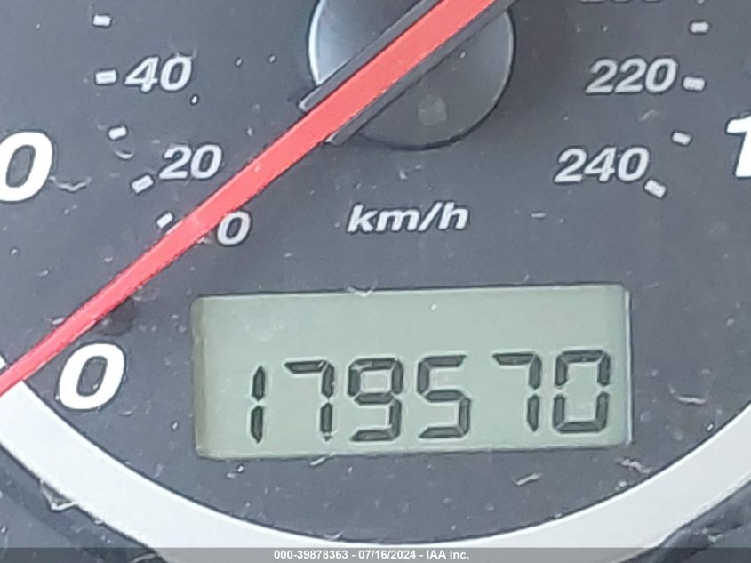 2003 Honda Cr-V Lx VIN: JHLRD684X3C002592 Lot: 39878363