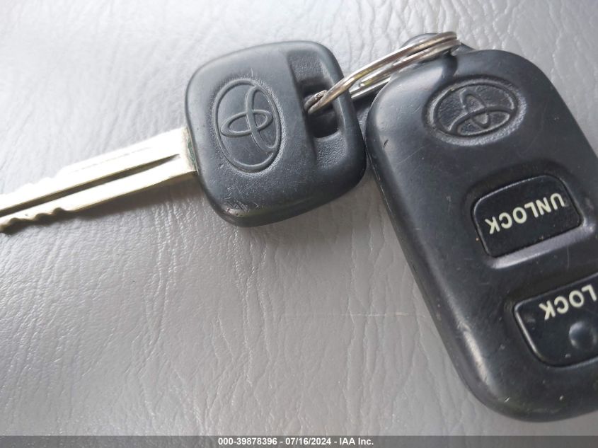 2004 Toyota Corolla Le VIN: 2T1BR38E14C292270 Lot: 39878396