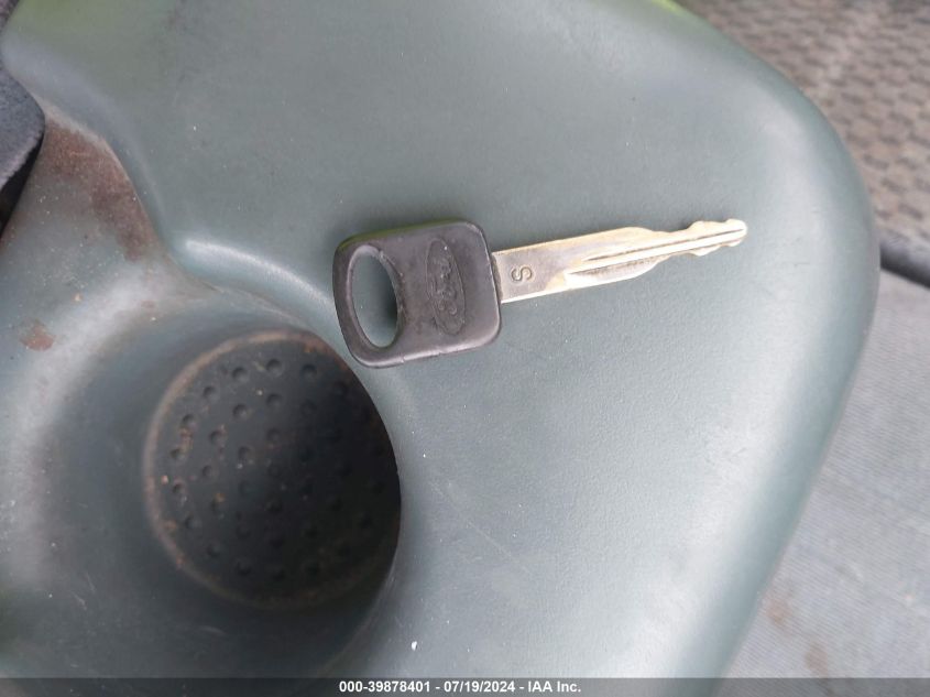 1998 Ford F-150 Lariat/Standard/Xl/Xlt VIN: 1FTRX18L5WNA20392 Lot: 39878401