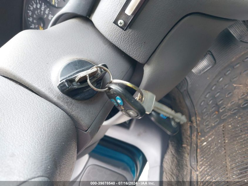 1994 Ford Mustang VIN: 1FALP4447RF111044 Lot: 39878540