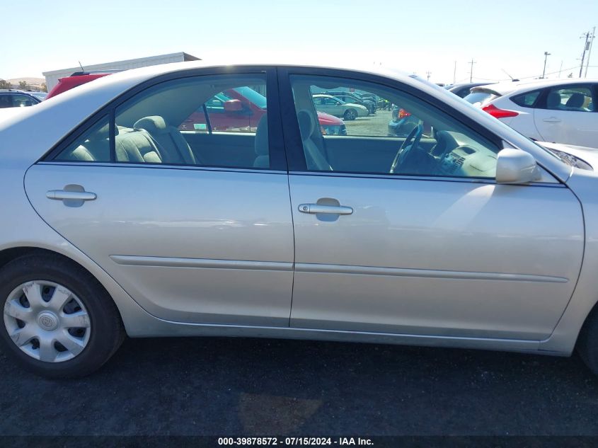 2004 Toyota Camry Le VIN: 4T1BE32K04U298165 Lot: 39878572