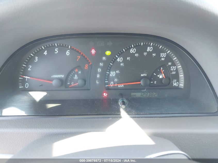 2004 Toyota Camry Le VIN: 4T1BE32K04U298165 Lot: 39878572