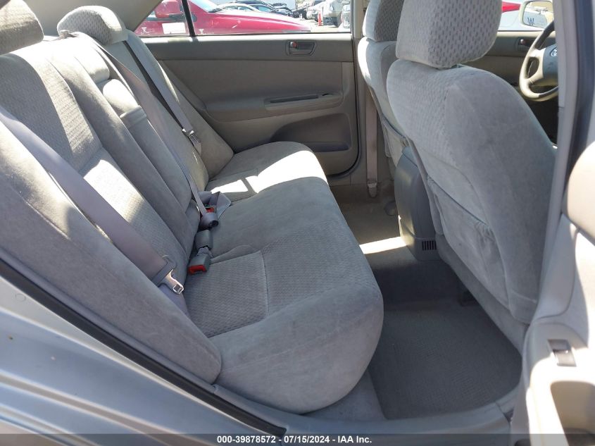 2004 Toyota Camry Le VIN: 4T1BE32K04U298165 Lot: 39878572