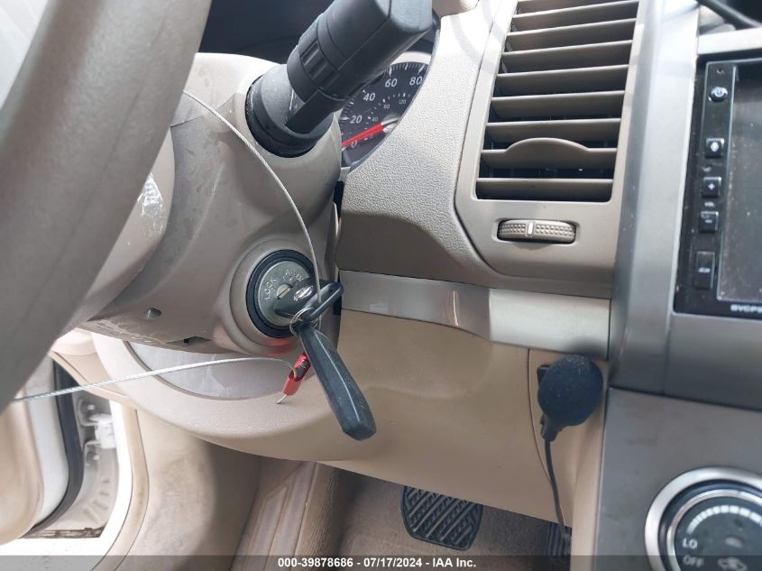 2010 Nissan Sentra 2.0/2.0S/Sr/2.0Sl VIN: 3N1AB6AP6AL652027 Lot: 39878686