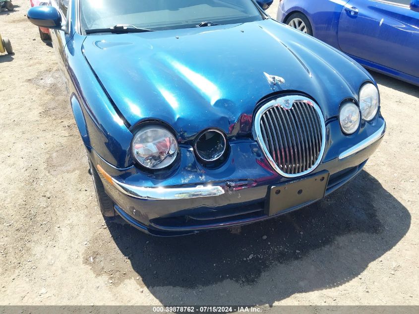 2003 Jaguar S-Type 4.2L V8 VIN: SAJEA01U03HM53028 Lot: 39878762
