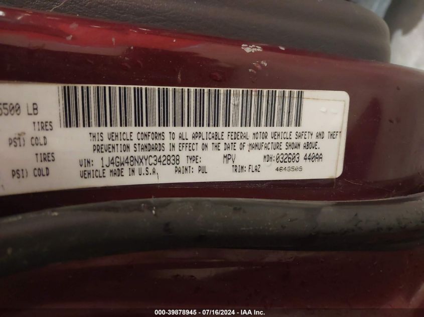 2000 Jeep Grand Cherokee Laredo VIN: 1J4GW48NXYC342838 Lot: 39878945