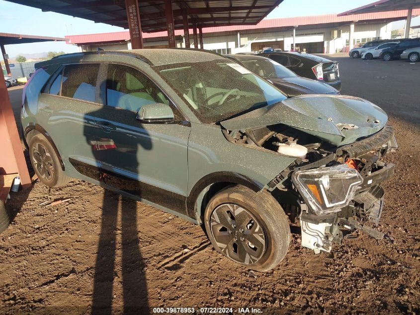 KNDCR3L12P5036777 2023 KIA NIRO - Image 1