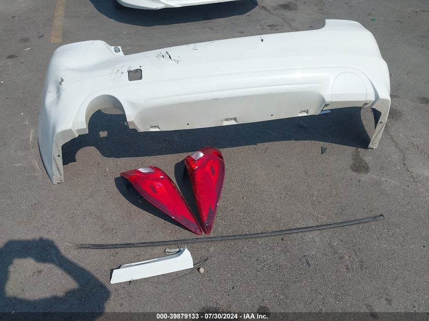 2016 SUBARU LEGACY 2.5I LIMITED - 4S3BNBN68G3019391