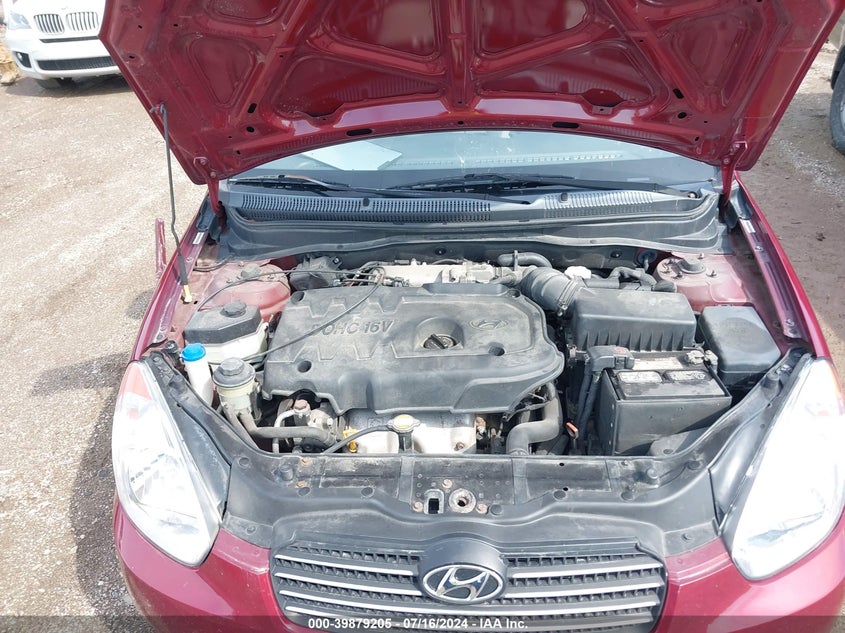 2008 Hyundai Accent Gls VIN: KMHCN46C88U228061 Lot: 39879205