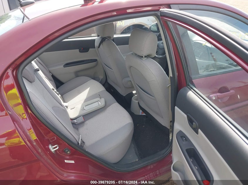 2008 Hyundai Accent Gls VIN: KMHCN46C88U228061 Lot: 39879205