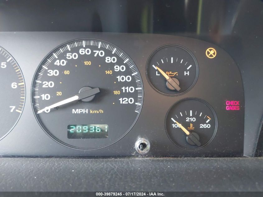 2004 Jeep Grand Cherokee Laredo/Columbia/Freedom VIN: 1J4GW48N04C415659 Lot: 39879245