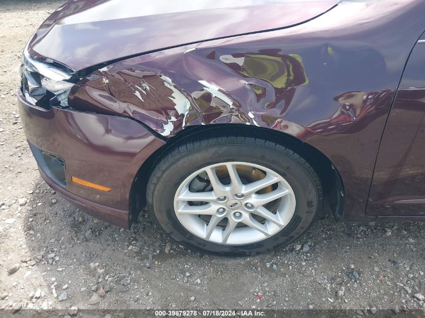 2011 Ford Fusion S VIN: 3FAHP0GA9BR332525 Lot: 39879278