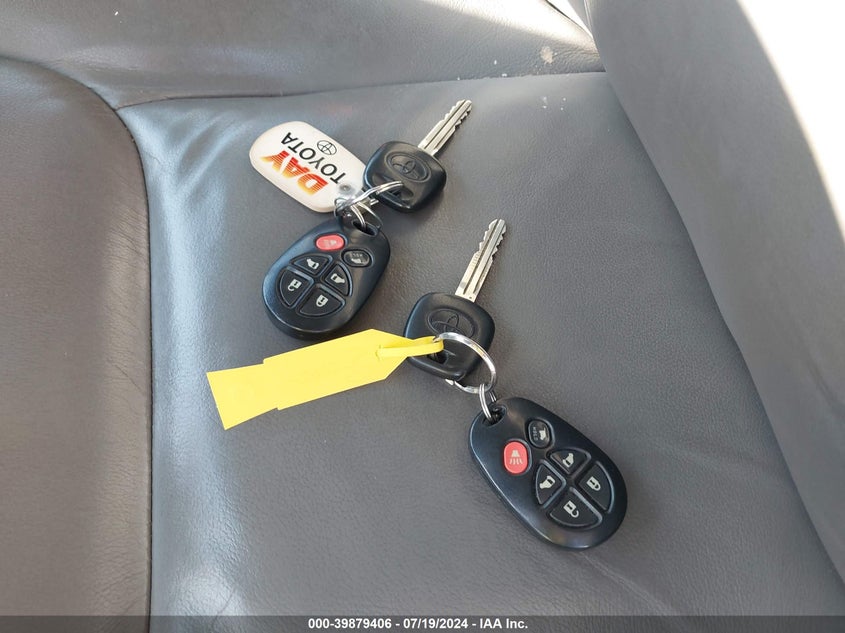 2005 Toyota Sienna Xle/Xle Limited VIN: 5TDBA22C55S049577 Lot: 39879406